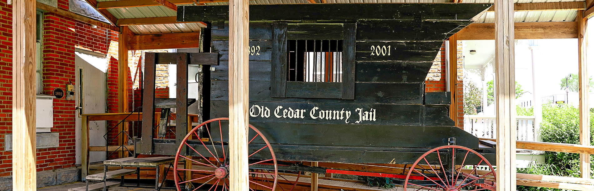 cedar county jail - historic carriage
